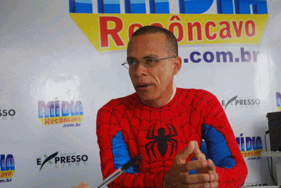 Confira seis candidatos super-heróis das eleições 2014 Confira seis candidatos super-heróis das eleições 2014