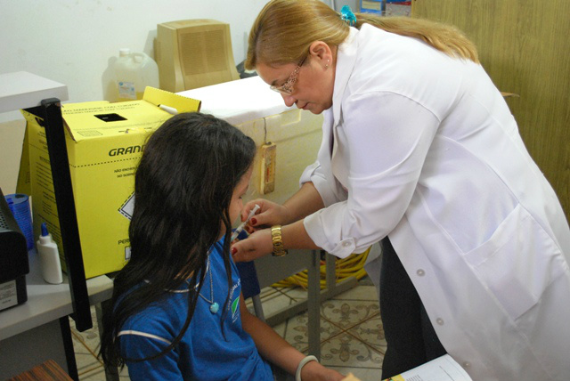 Em Aral Moreira, a meta é imunizar cerca de 389 meninas de 11 a 13 anos contra o HPV.