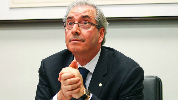 Fachin nega pedido de Cunha e mantém suspensão do processo de impeachment
