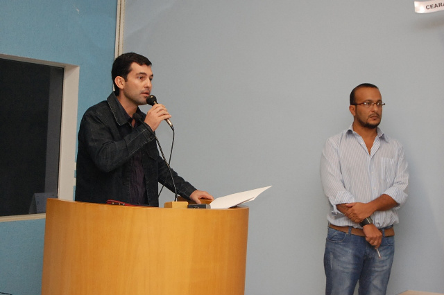 O diretor administrativo do Colégio Celq, Christiano Bortolotto e o coordenador do seminário, professor Ailton Salgado. Foto: Moreira Produções.