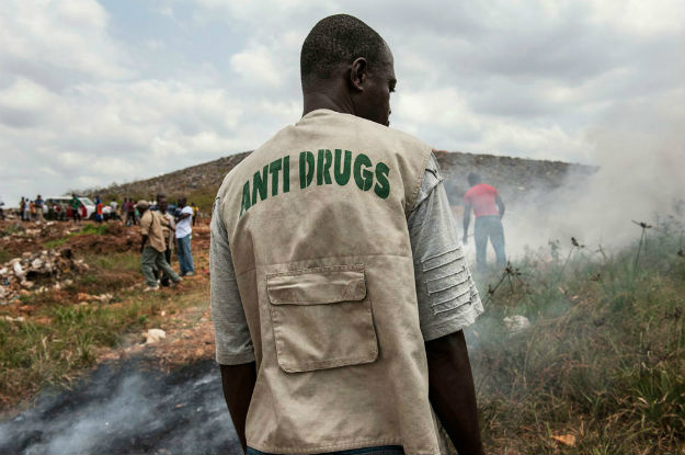 Combate ao tráfico de drogas exige resposta global unificada Combate ao tráfico de drogas exige resposta global unificada