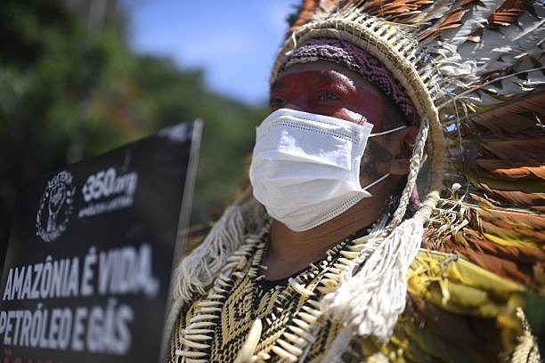 Brasil ultrapassa marca de mil indígenas mortos em decorrência da covid-19 Covid-19 já matou mais de mil indígenas no Brasil - Mauro Pimentel / AFP