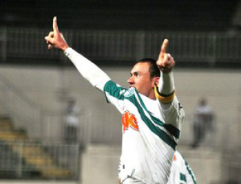 Jéci fez o gol do Coritiba