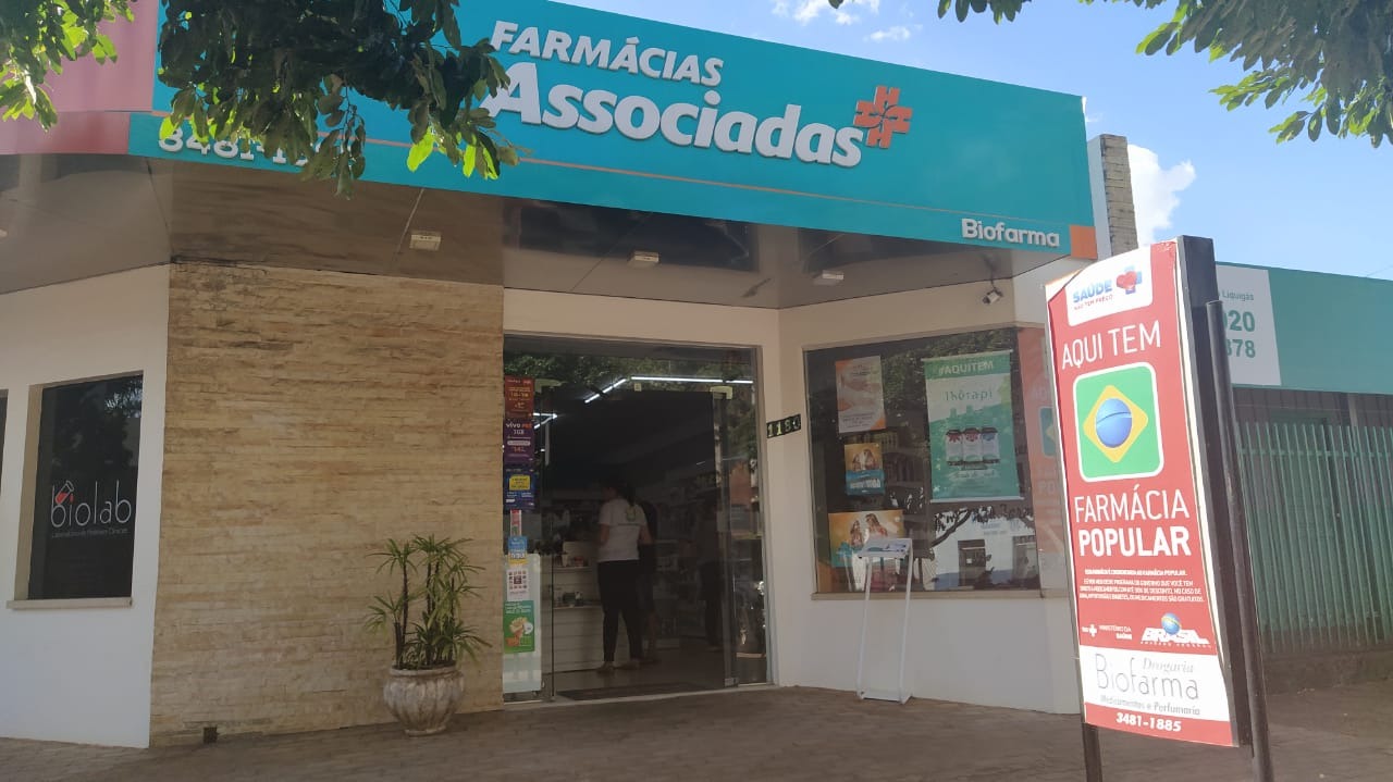 Um dos ganhadores do sorteio da Nota Fiscal Premiada comprou na Drogaria Biofarma / Foto: Moreira Produções