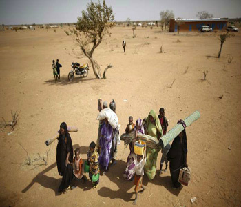 Pessoas deslocadas no Mali. Foto: UNHCR/B. Sokol
