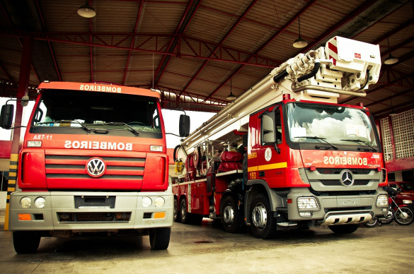 Corpo de Bombeiros é a instituição mais confiável do Brasil Corpo de Bombeiros é a instituição mais confiável do Brasil