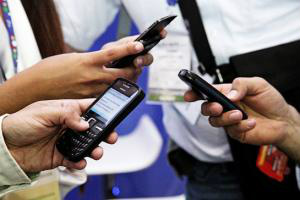 De acordo com o Ministério Público, a empresa não esclarecia que o bônus de 10 mil minutos previstos no plano se iniciava após a utilização dos minutos da franquia e que as chamadas para celular de outras operadoras não estavam incluídas (Ministério TIC Colômbia/Creative Commons)