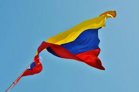 Colômbia aprova plano de desenvolvimento para o período 2014-2018