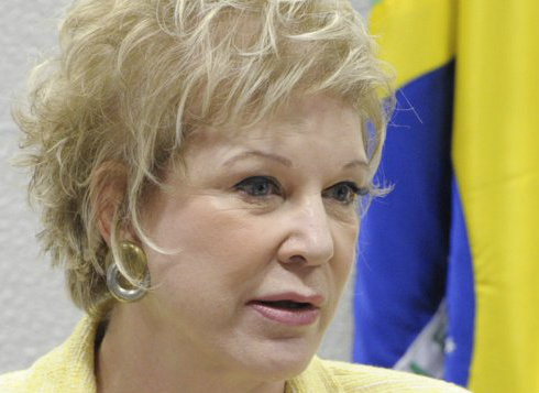 Marta Suplicy diz que Brasil tem que mostrar mais do que praias e carnaval Marta Suplicy diz que Brasil tem que mostrar mais do que praias e carnaval
