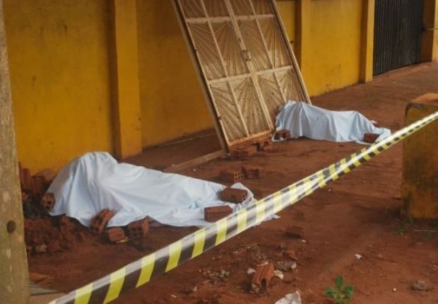 Casal é encontrado morto a facadas após noite de bebedeira Foto: Aral Moreira News.