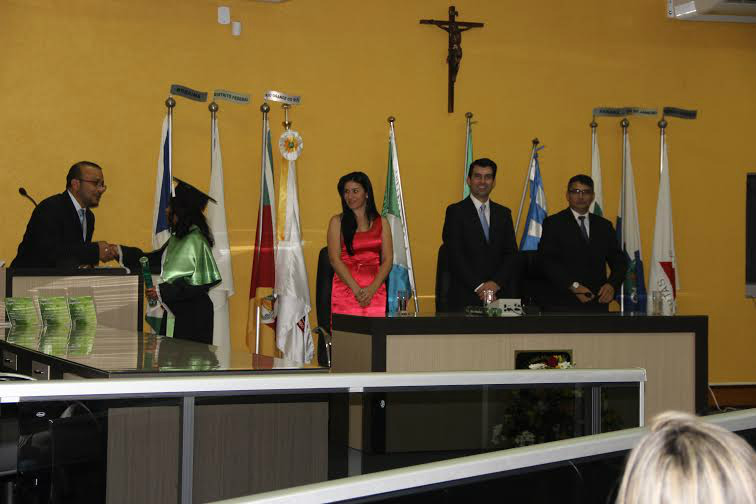 Unopar realiza formatura da primeira turma de Estética e Imagem Pessoal Unopar realiza formatura da primeira turma de Estética e Imagem Pessoal