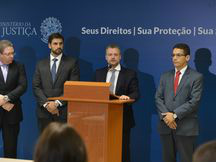 Secretários de Justiça divulgam manifesto contra redução da maioridade penal