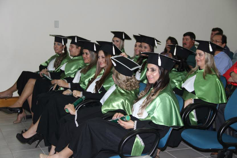 Formatura de Estética e Imagem Pessoal da Unopar foi realizada em Amambai