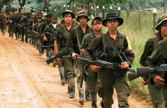 Farc tem 2,5 mil integrantes em prisões colombianas