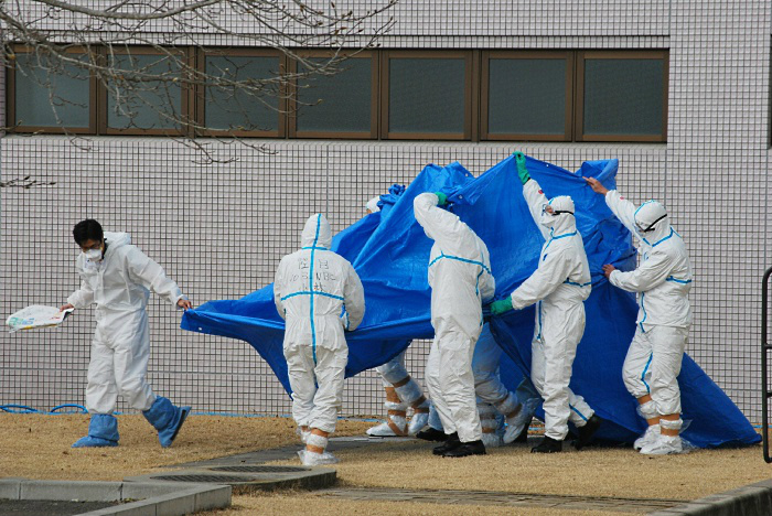 Trabalhadores da Central Nuclear de Fukushima querem adicional de risco