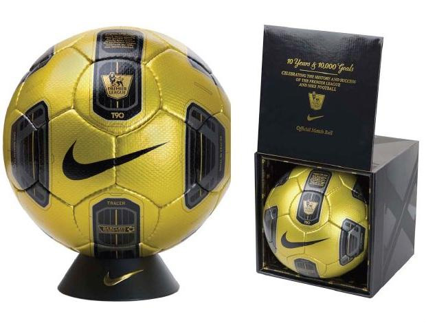 Campeonato Inglês terá rodada com bola dourada neste sábado