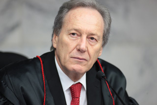 Presidente do TSE diz que Lei da Ficha Limpa está em pleno vigor Presidente do Tribunal Superior Eleitoral, Ricardo Lewandowski.