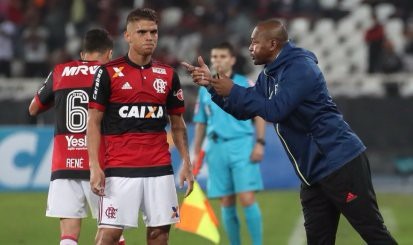 Colombianos aprovam estreia de Rueda no Fla Foto: Divulgação