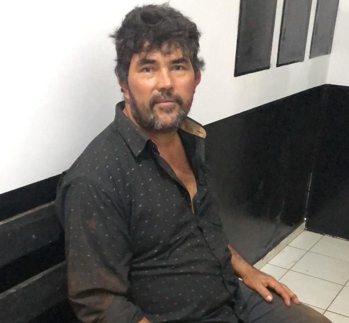 Homem acusado de matar Dirceu Lanzarini se entregou para a Polícia Luís Paraguaio já na Polícia Civil de Amambai / Foto: Reprodução-Rede Social