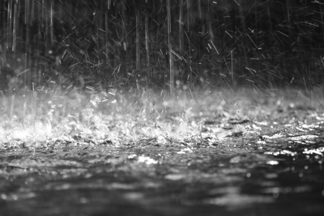 Chove forte em Amambai nesta terça-feira