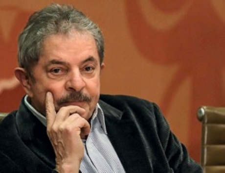 Lula diz que não será candidato à Presidência e pede fim da "boataria"