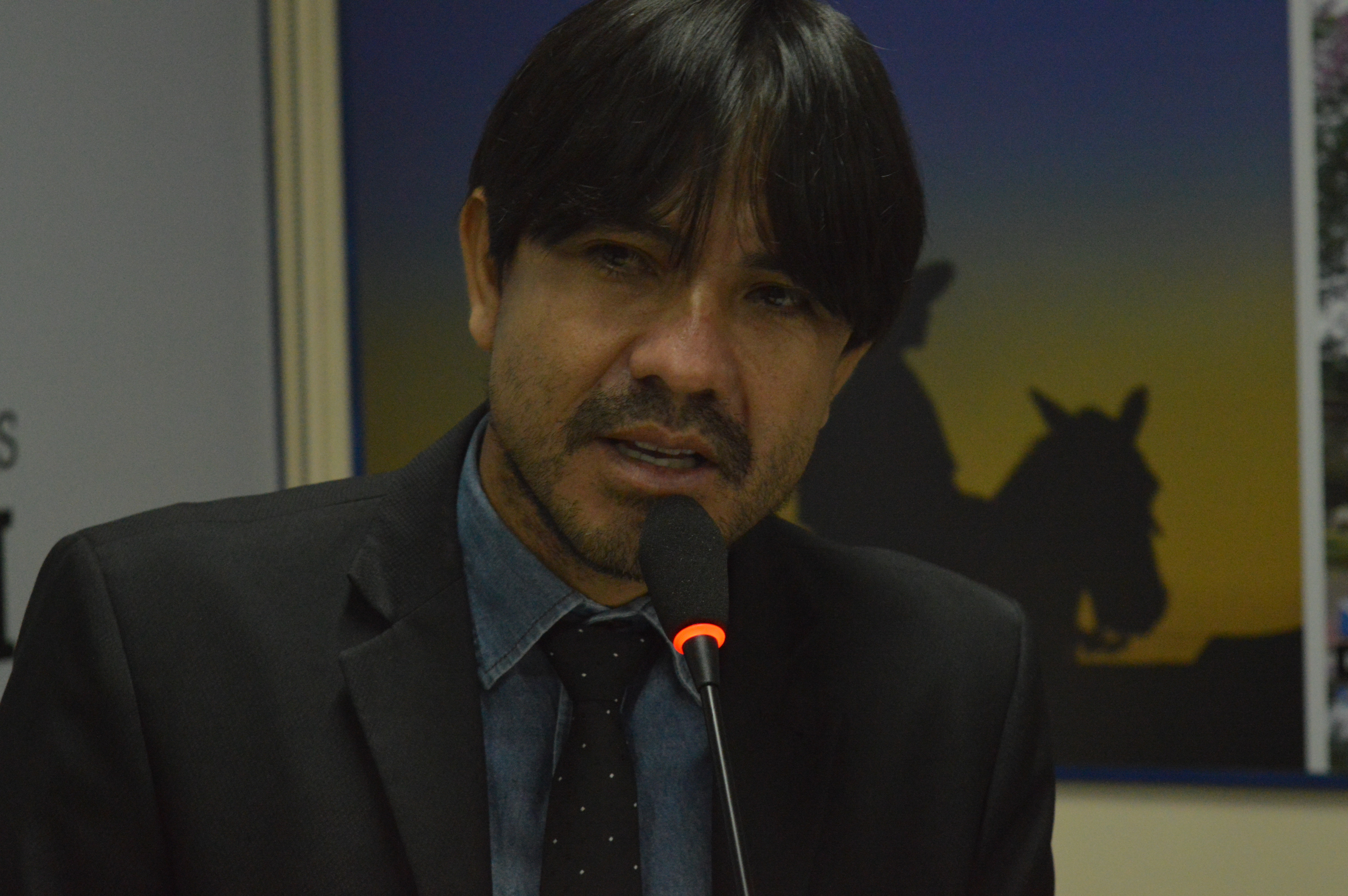 Representante das comunidades indígenas no legislativo de Amambai, vereador Ismael Guarani Kaiowá / Foto: Moreira Produções