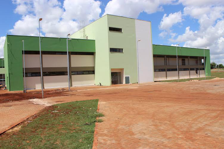 Instituto Federal de Dourados abre 105 vagas para novos cursos Alunos do IFMS terão aulas em prédio novo, construído nas imediações do Jardim Canaã I.(foto/divulgação)