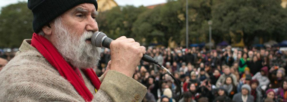 A ofensiva conservadora atualmente em curso no Brasil faz parte de um processo mundial de rearticulação da direita e representa um perigo real para a democracia e os direitos; a avaliação é do teólogo e escritor Leonardo Boff Foto: Divulgação