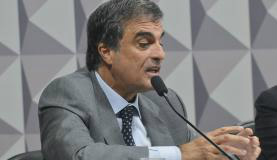 AGU recorre ao Supremo para suspender processo de impeachment Cardozo pediu a anulação de todos os atos particados por Cunha desde o recebimento da denúncia pelo STFArquivo/Antonio Cruz/ Agência Brasil