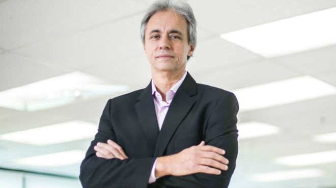 Proposta do PMDB traz riscos ao orçamento da educação Mozart Neves Ramos argumenta que o Pátria Educadora 'afundou' junto com a crise do país, mas é preciso criar uma agenda positiva para blindar setor
