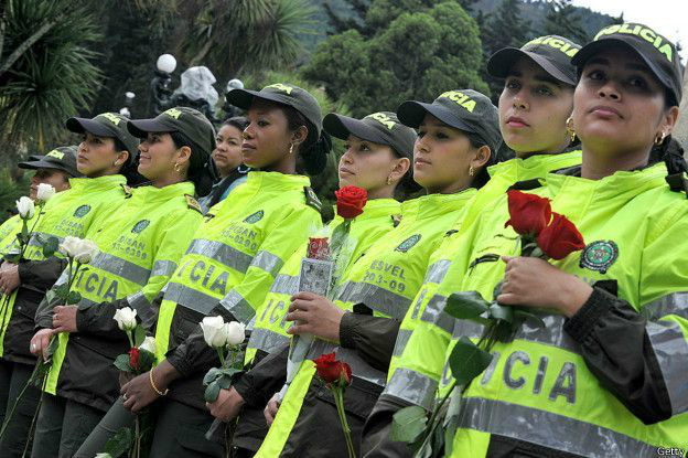 A polêmica sobre colombiana responsabilizada pelo próprio estupro e assassinato Jurista chamou argumento da Prefeitura de