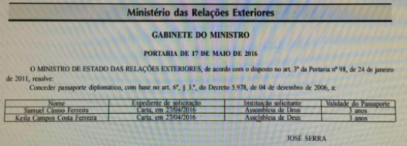 Serra dá passaporte diplomático a aliado de Cunha alvo da Lava Jato Serra dá passaporte diplomático a aliado de Cunha alvo da Lava Jato