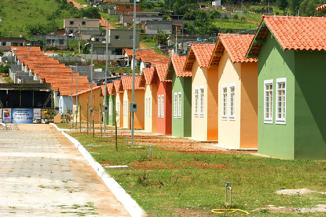 Michel Temer suspende 3ª fase do Minha Casa, Minha Vida Michel Temer suspende 3ª fase do Minha Casa, Minha Vida