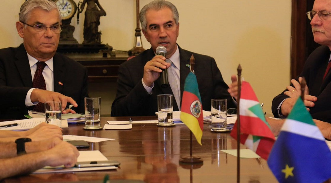 Reinaldo Azambuja prega união com estados do Sul para fechar fronteiras do Brasi Foto: divulgação