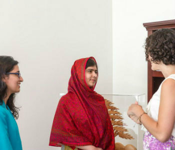 Lena Shareef, Malala Yousafzai e Olivia Curl na ONU