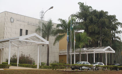 Governador abre seu sigilo ao MPE e interpela deputado por declarações Governador abre seu sigilo ao MPE e interpela deputado por declarações
