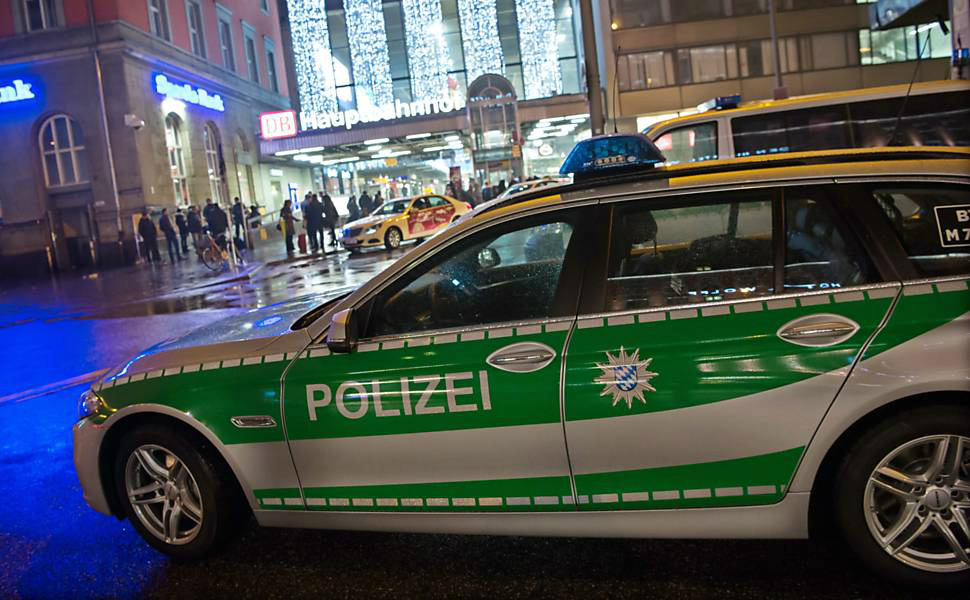 Autor de ataque em Munique agiu sozinho e não tem ligação com Estado Islâmico