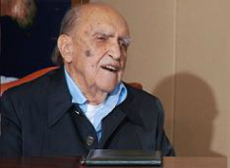 Em nota oficial, UNE define Niemeyer como transformador de horizontes Em nota oficial, UNE define Niemeyer como transformador de horizontes