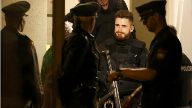 Polícia vasculha apartamento do atirador de Munique