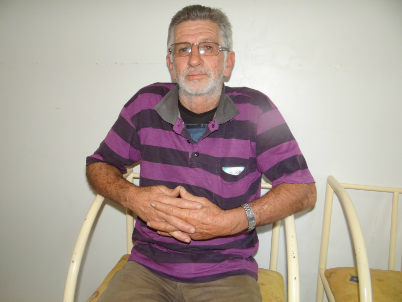Nelson Willers é motorista há 40 anos / Foto: Moreira Produções