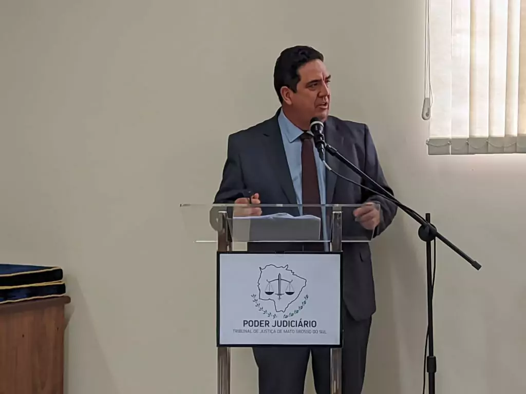 Tribunal de Justiça inaugura galeria de Juízes e homenageia servidores em Amambai