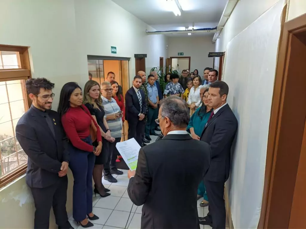 Tribunal de Justiça inaugura galeria de Juízes e homenageia servidores em Amambai