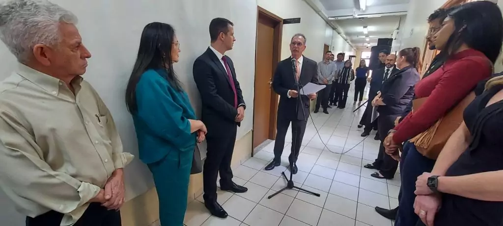 Tribunal de Justiça inaugura galeria de Juízes e homenageia servidores em Amambai