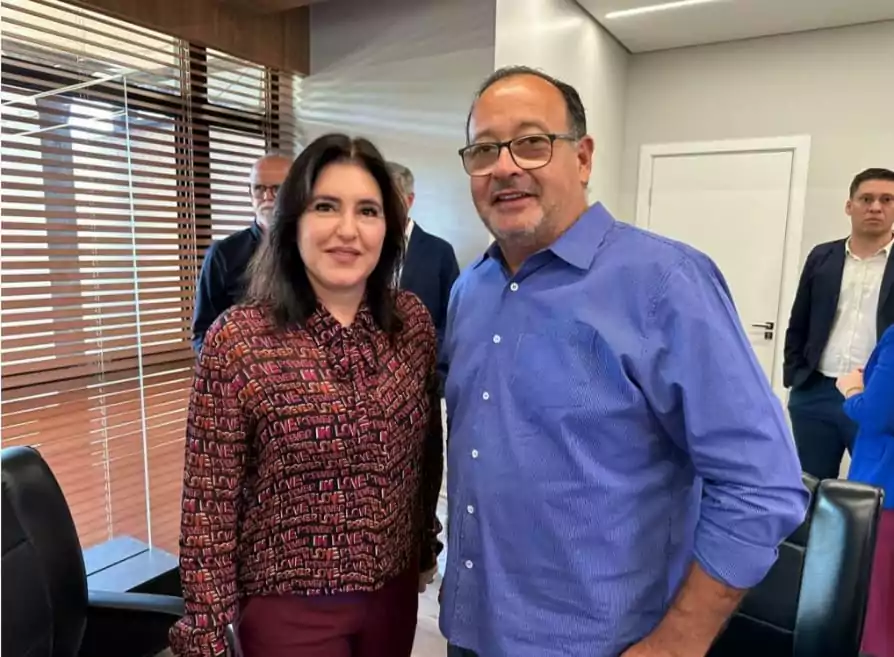 Amambai conquista anel viário e aeroporto; Por José Luiz Moreira Amambai conquista anel viário e aeroporto; Por José Luiz Moreira