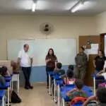 Alunos do Projeto Florestinha recebem ovos de Páscoa em ação da Prefeitura de Amambai