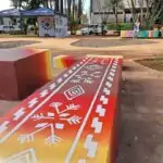 Arte na Praça: Miguela Peralta Moura transforma o céu da fronteira em identidade visual e afeto coletivo