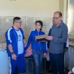 Prefeito visita APAE para acompanhar atividades e ouvir demandas da instituição