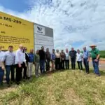 Governador Eduardo Riedel lança início da pavimentação da MS-289 em Amambai