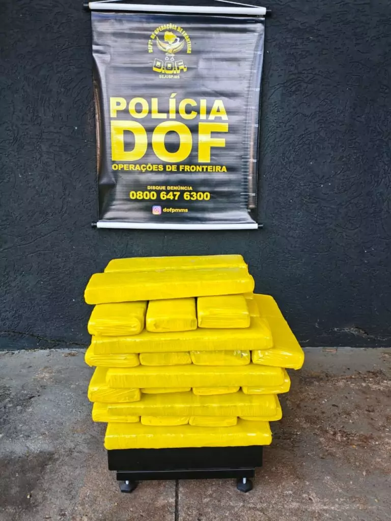 DOF prende mulher com droga que seguia para o Rio Grande do Sul
