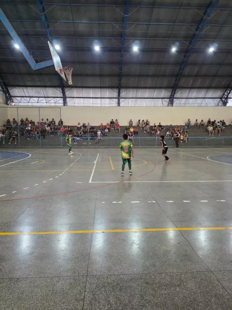 Campeonato do Conesul de futsal de base movimenta Amambai e fortalece o esporte entre crianças e adolescentes Campeonato do Conesul de futsal de base movimenta Amambai e fortalece o esporte entre crianças e adolescentes